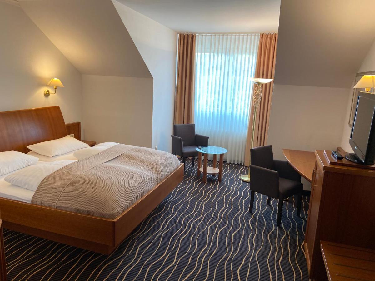 Hotel Zur Schoenen Aussicht Marktheidenfeld Dış mekan fotoğraf