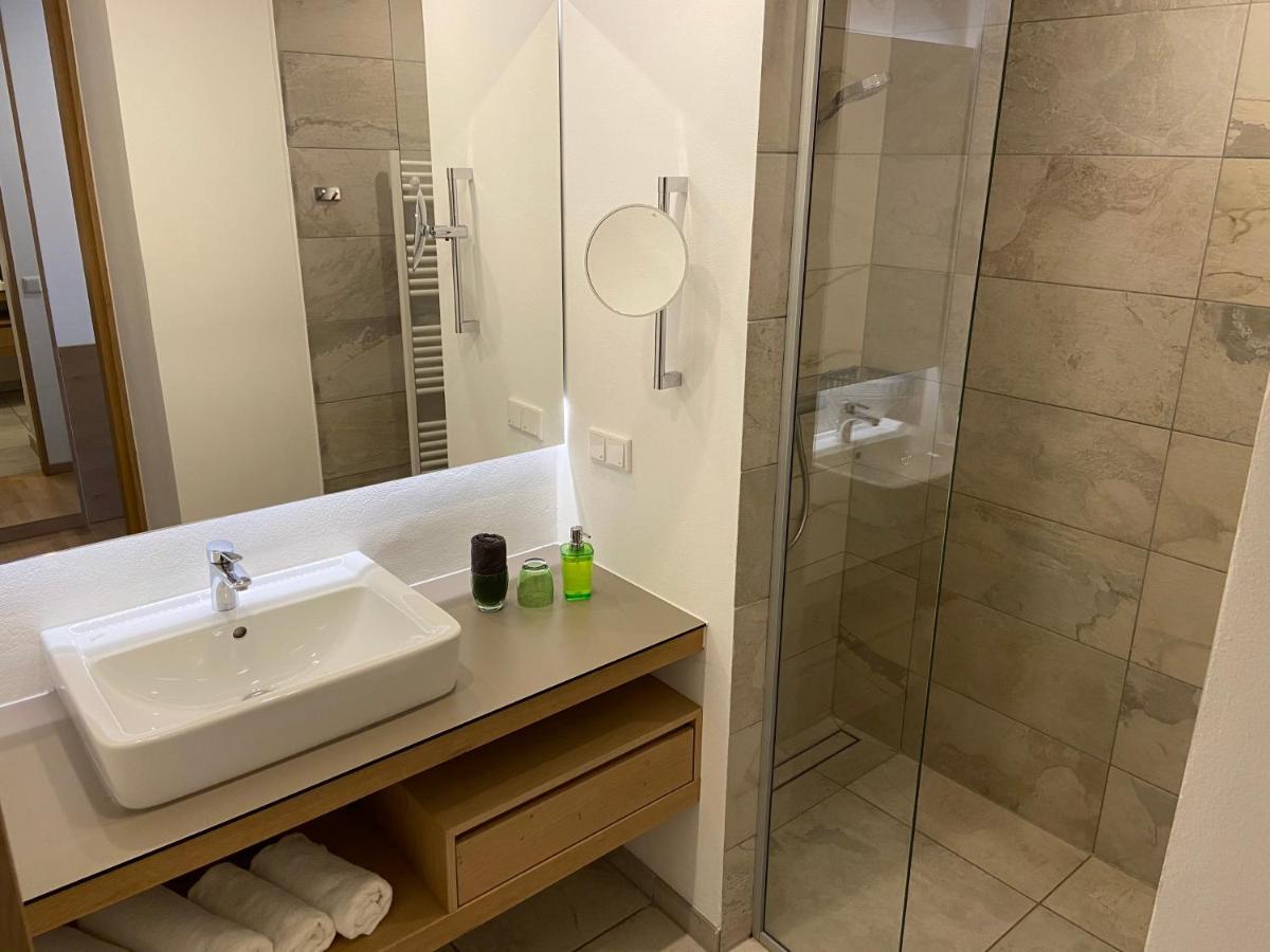 Hotel Zur Schoenen Aussicht Marktheidenfeld Dış mekan fotoğraf
